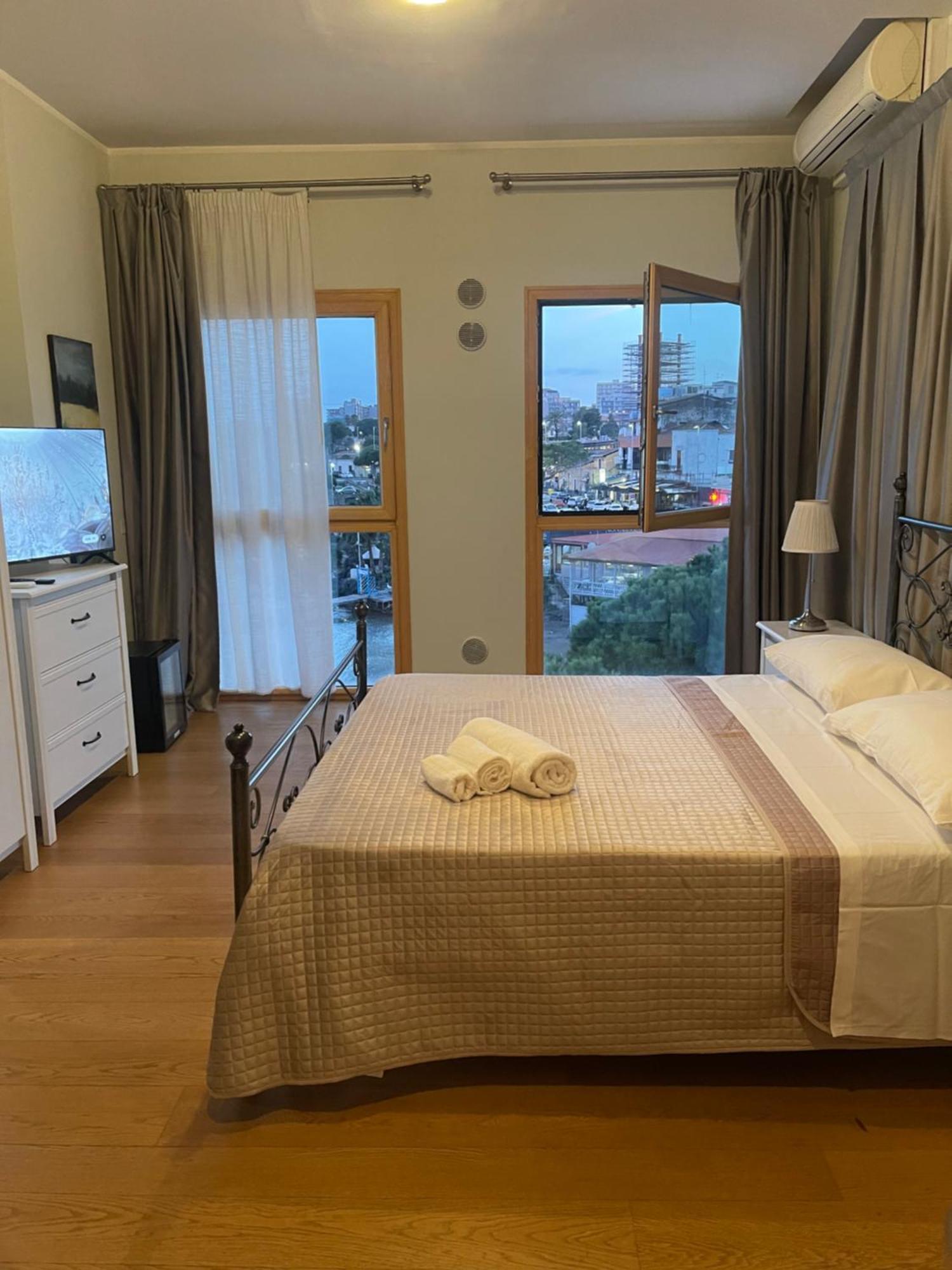 Baia Di Ognina Bed & Breakfast Catania Luaran gambar